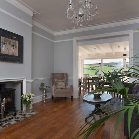 The Dartmouth Boutique B &B Bed and Breakfast Εξωτερικό φωτογραφία