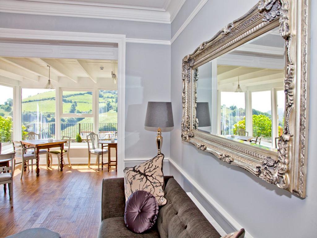 The Dartmouth Boutique B &B Bed and Breakfast Εξωτερικό φωτογραφία