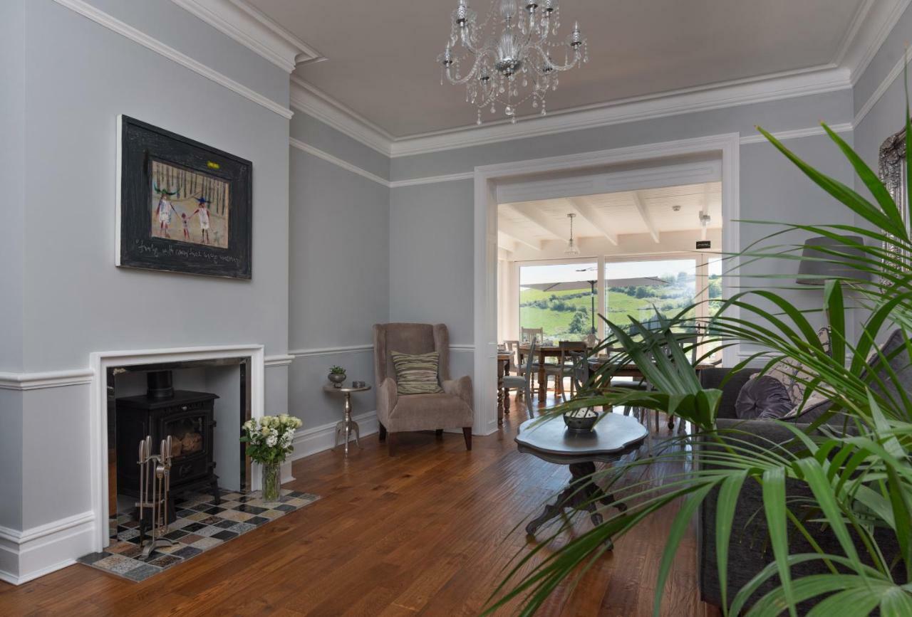 The Dartmouth Boutique B &B Bed and Breakfast Εξωτερικό φωτογραφία